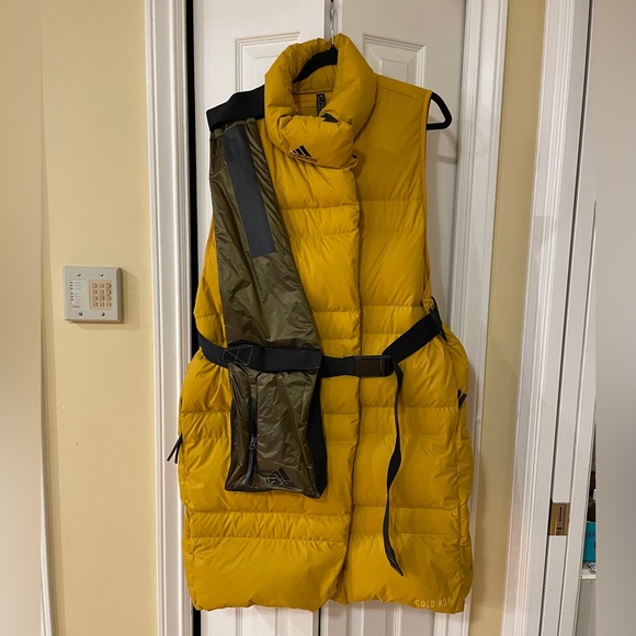 New adidas Women's Prime Cold.Rdy Puffer Down Vest Yellow - Picture 3 of 10